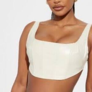 Edit by Nine Faux Leather Corset Top Square Neck Plunge Cropped Crop New sm flaw